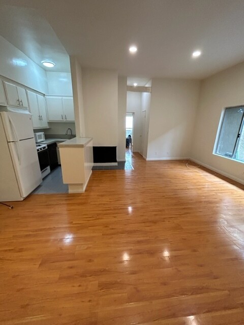 Foto principal - 119 Driftwood St