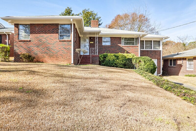 Foto principal - 247 Hopkins St SW