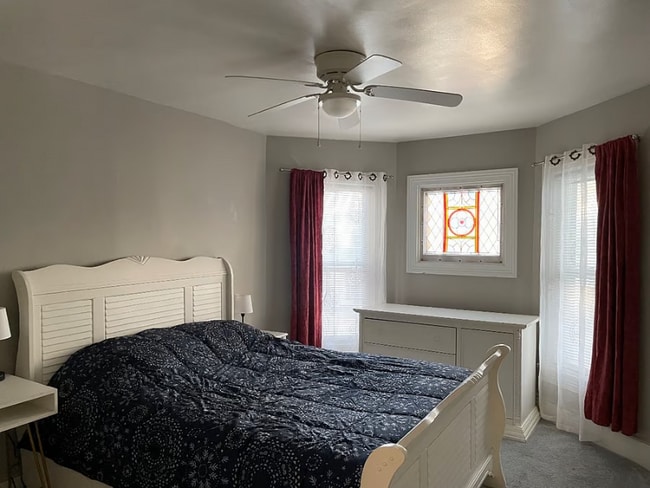 Building Photo - 52 18th St