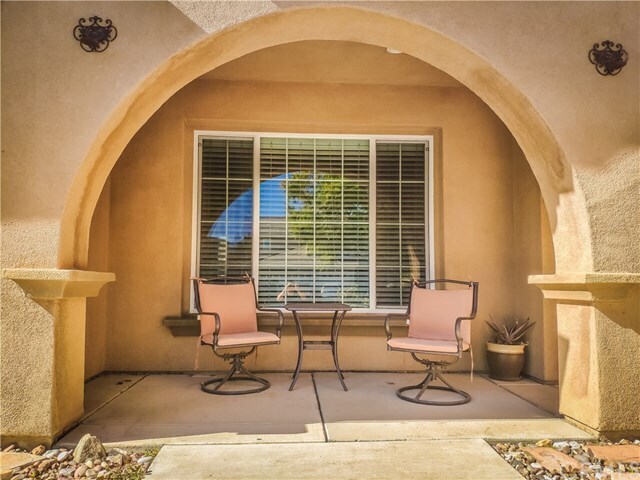 Foto del edificio - 32184 Beaver Creek Ln