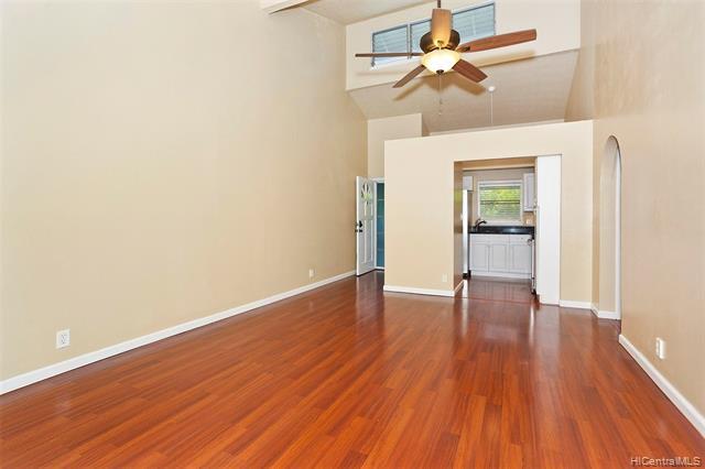 Building Photo - 355 Aoloa St