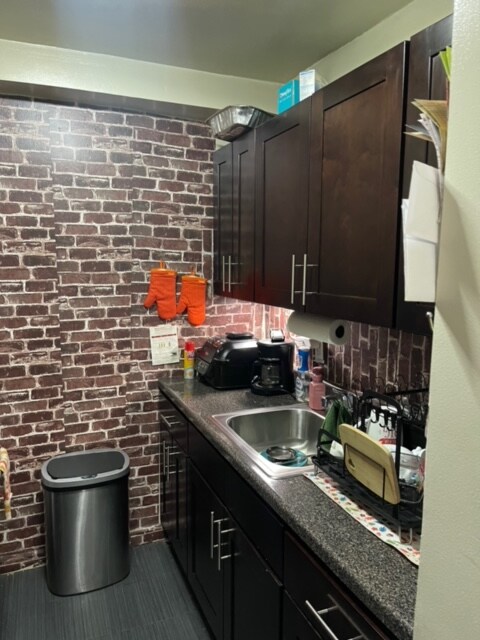 Foto principal - 1700 Bedford Ave