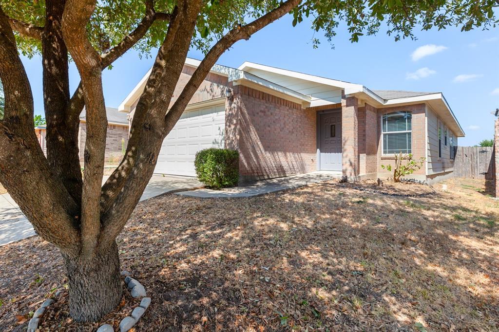 Foto principal - 7400 Cayenne Ln