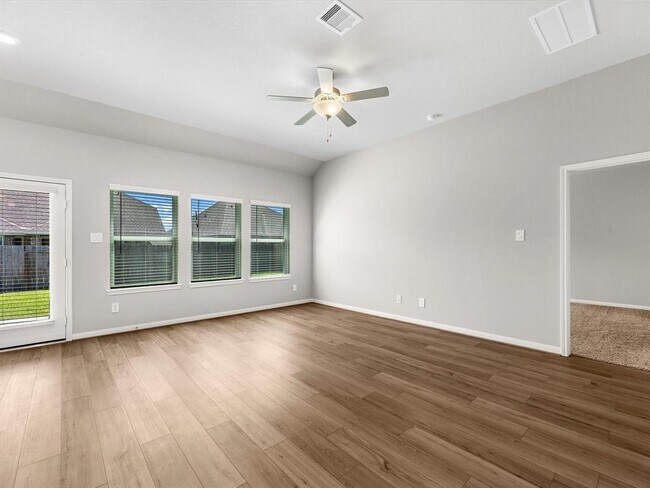 Foto del edificio - 3107 Trishelle Ct