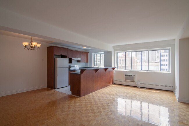 Building Photo - 3421 Rue Drummond