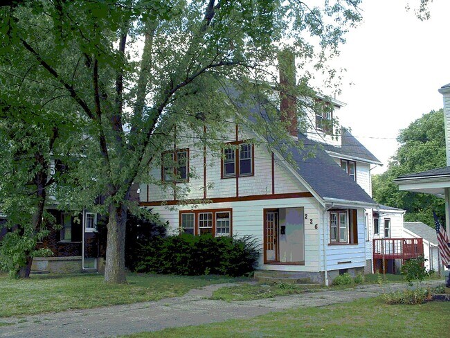 Building Photo - 226 S Wayne Ave