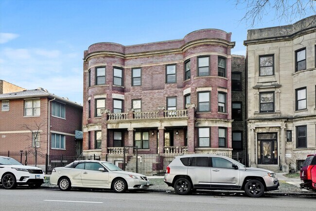 Building Photo - 4521 S Michigan Ave