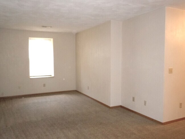 Foto del edificio - 626 Greenwood Pl