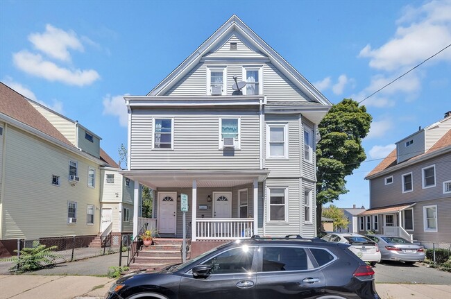 Building Photo - 9-11 Winter Hill Rd