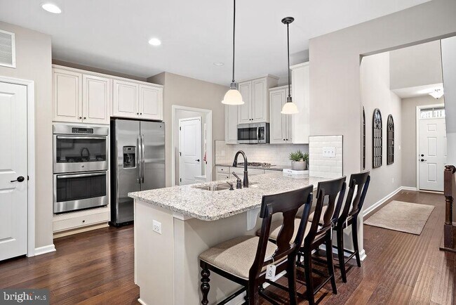 Foto del edificio - 18040 Red Mulberry Rd