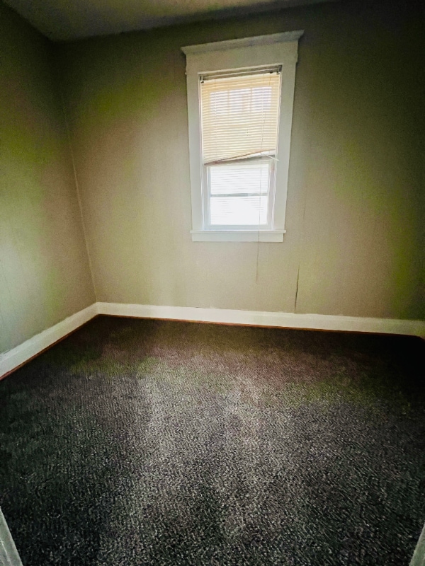 Building Photo - 197 Cable St