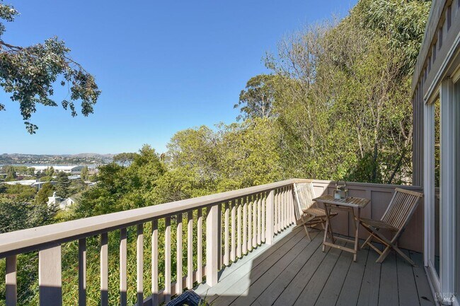 Building Photo - 14 Marin Ave