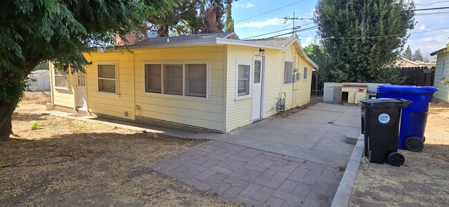 Foto del edificio - Quaint Yucaipa Home on Large Lot