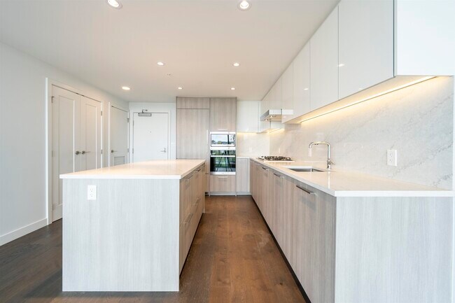 Photo du bâtiment - 8155 Capstan Way