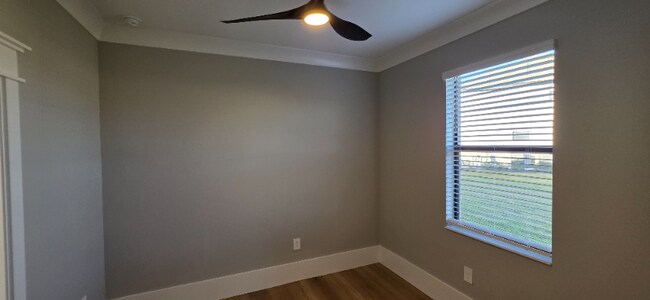 Building Photo - 15153 Serene Shrs Lp