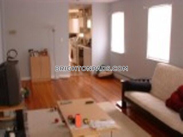 Foto principal - 98 Beechcroft St