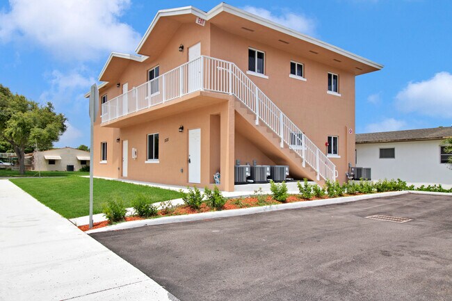 Foto del edificio - 1521 N 23rd Ave