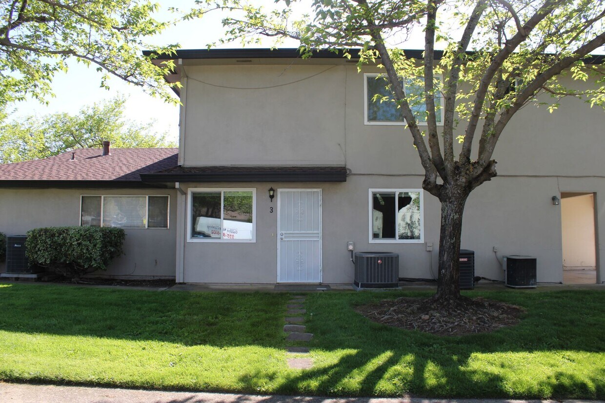 Foto principal - 233 Harding Blvd