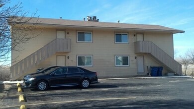 Building Photo - 1211 S Doreen St