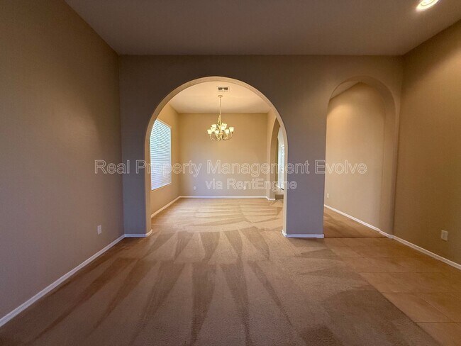 Foto del edificio - 16825 S 30th Ave