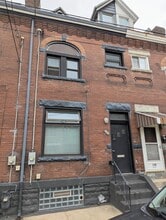 Building Photo - 133 Home St