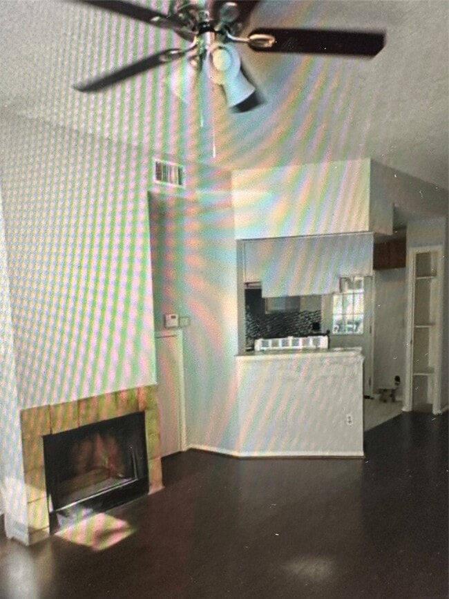 Building Photo - 13620 Rosewood St