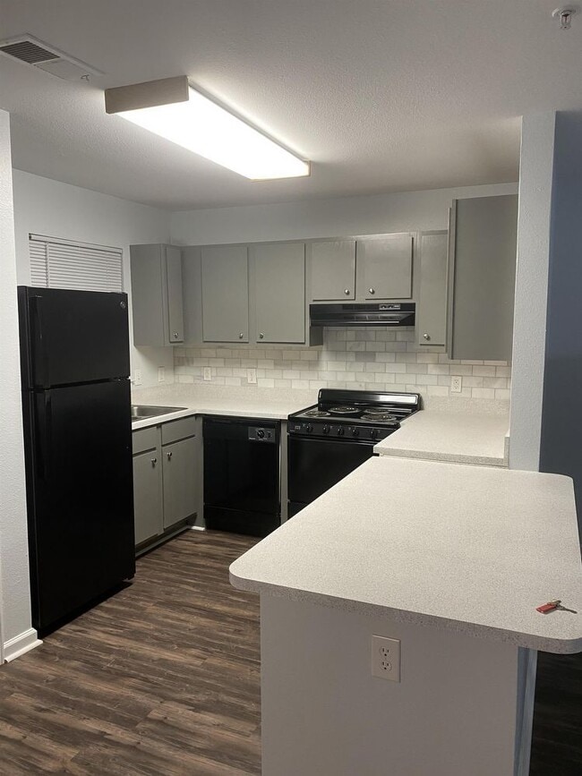 Building Photo - 241 Cove Landing Drive - 111104