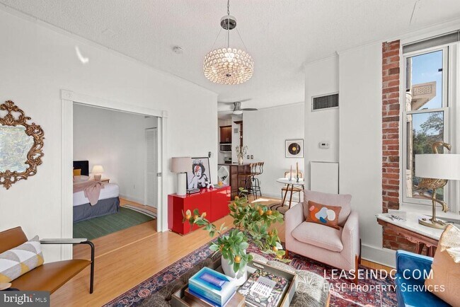 Foto del edificio - 1615 Q St NW