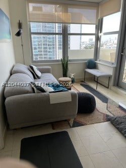 Building Photo - 2899 Collins Ave