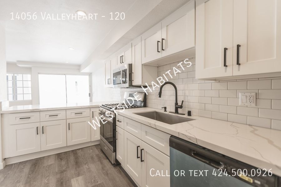 Primary Photo - 14056 Valleyheart Dr