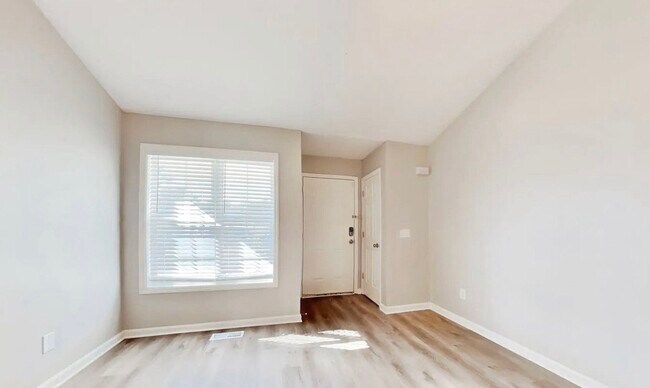 Foto del edificio - Chic & Comfortable 3-Bedroom Property Ready to Move In