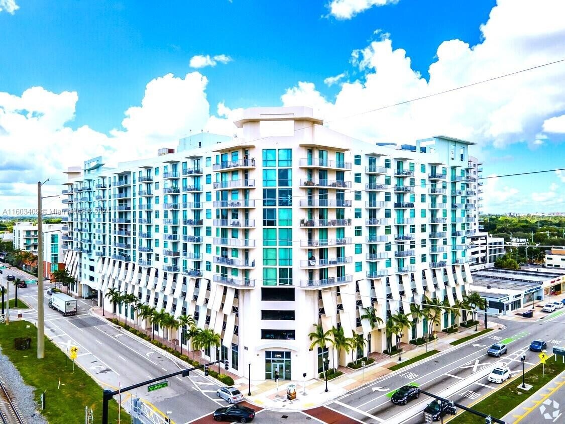 Primary Photo - 140 S Dixie Hwy