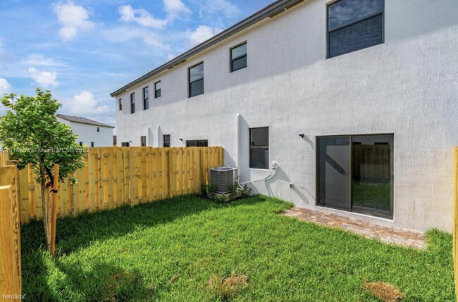 Foto del edificio - 3 br, 2.5 bath House - 23509 SW 129 path