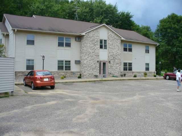 Primary Photo - 35871 Gilmanton Rd