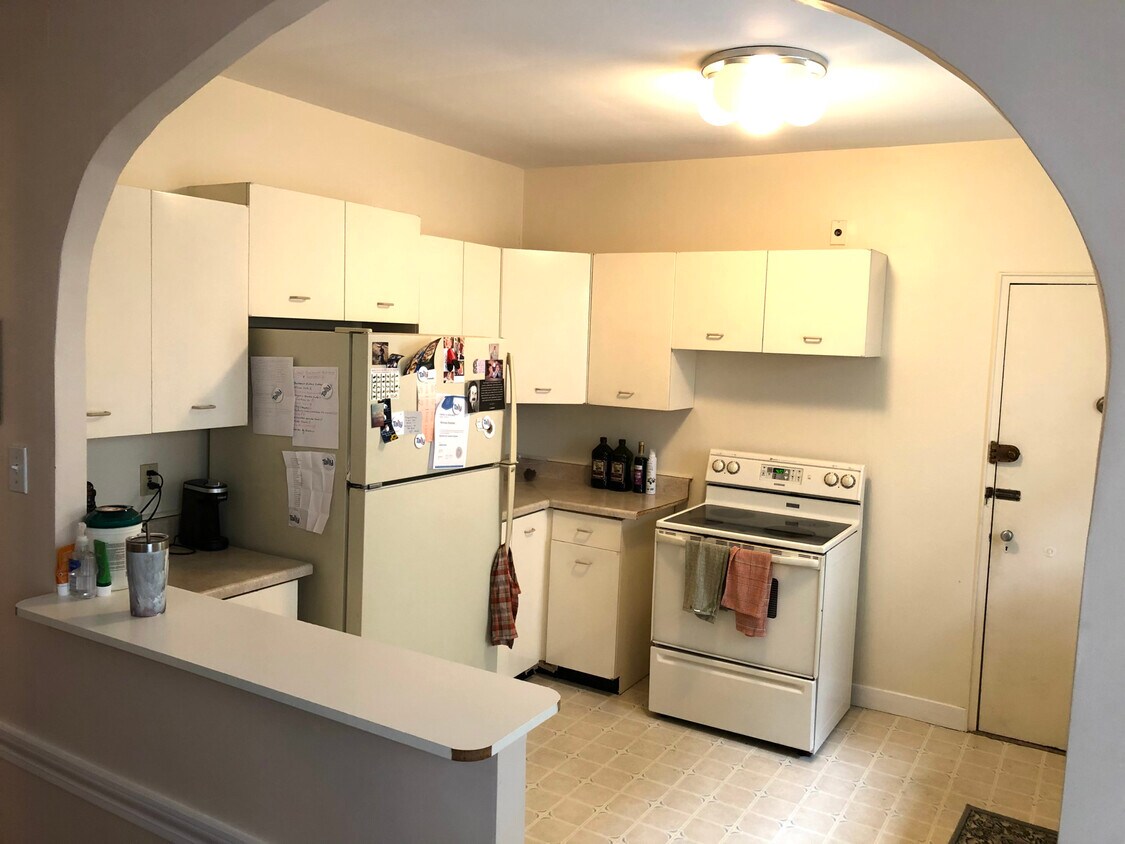 Foto principal - 86 Griggs Rd