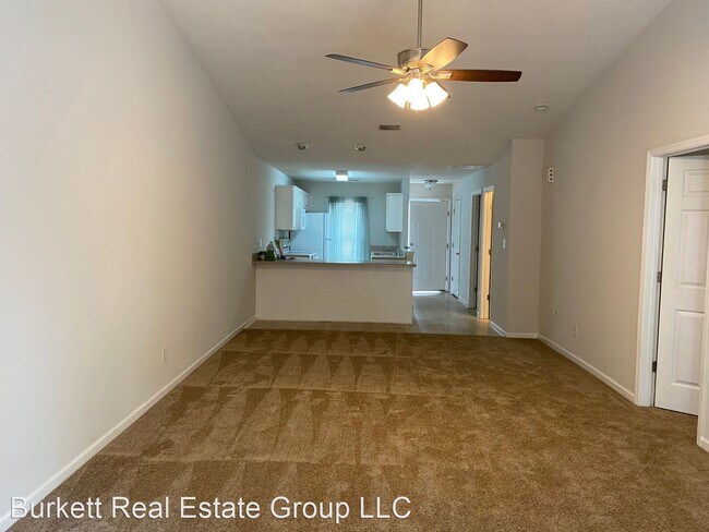 Building Photo - 2 br, 2 bath House - 7032 Reagan Cir.