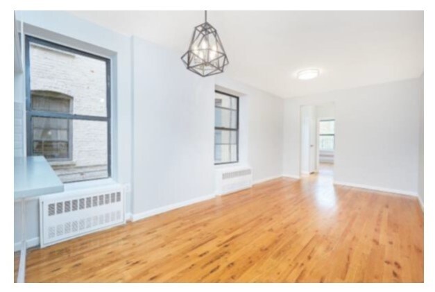 Primary Photo - 62 Lewis Ave