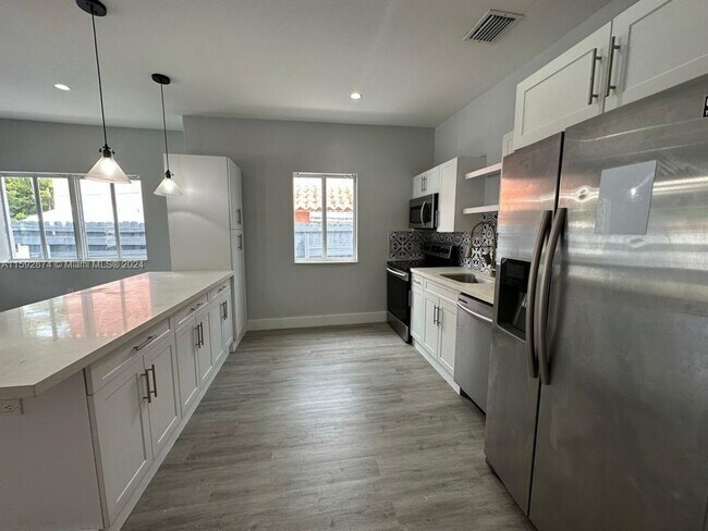 Foto del edificio - 1822 NW 4th St