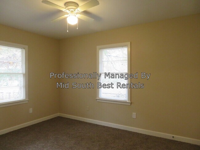 Building Photo - 3789 Belleau St