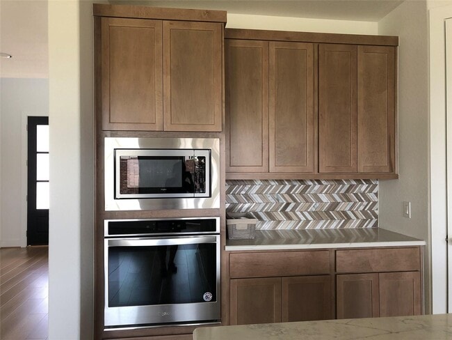 Building Photo - 24607 Bardona Way