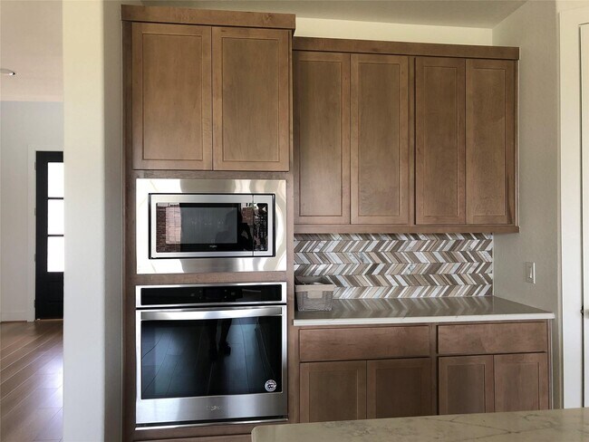 Foto del edificio - 24607 Bardona Way