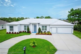 Building Photo - 4983 San Lorenzo Dr