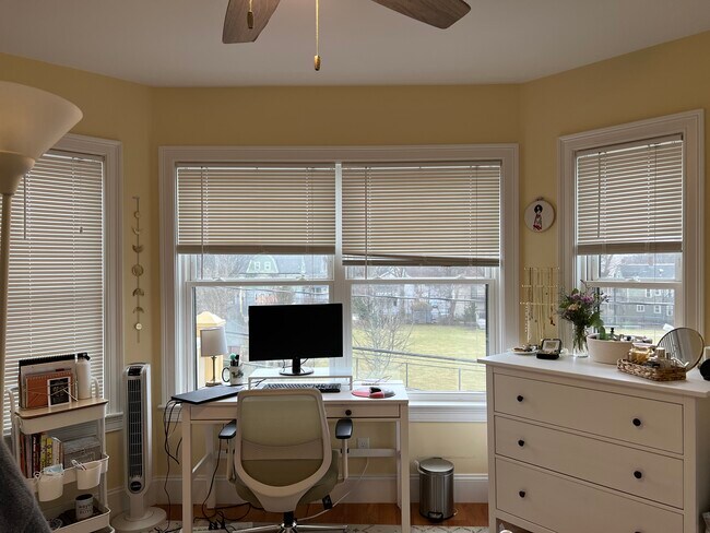 Foto del edificio - 118 Holland St