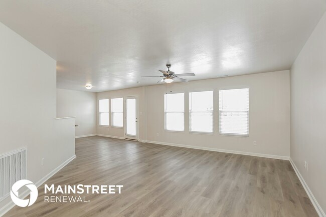 Foto del edificio - 2415 Cabin Hill Rd