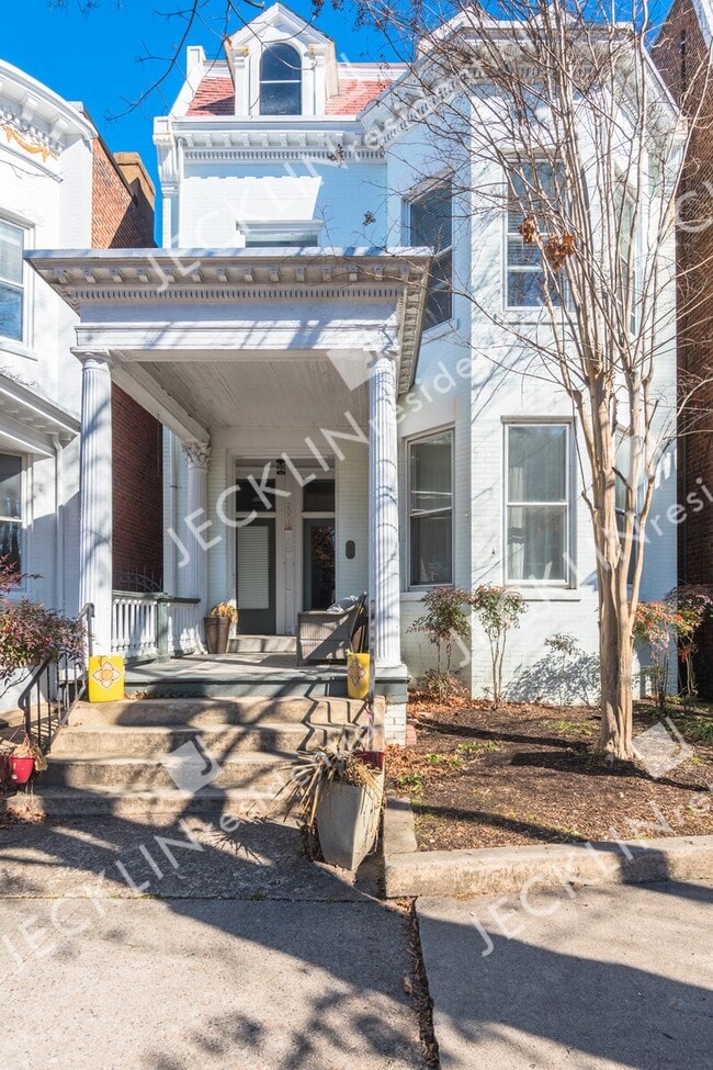 Photo - 2006 W Grace St Unit B House