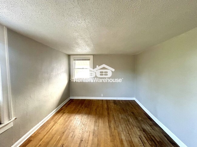 Foto del edificio - 2846 Myrtle Ave