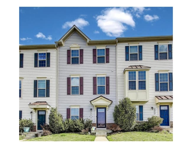 Building Photo - 5907 Duvel St
