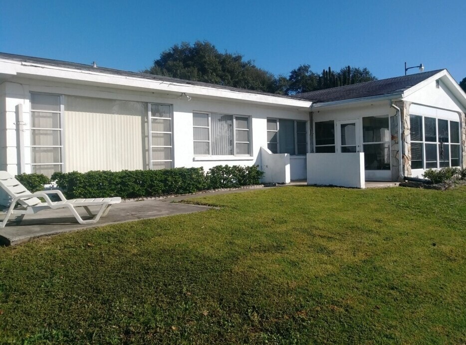 2029 Arbuckle Creek Rd Unit 24, Sebring, FL 33870 Condo for Rent in Sebring, FL