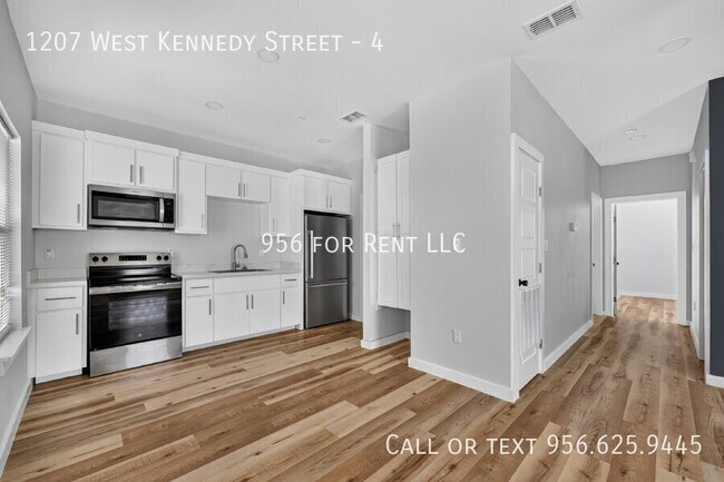 Foto del edificio - 1207 W Kennedy St