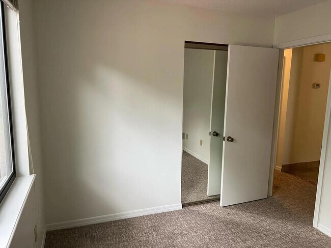 Foto del edificio - 12977 Beaubien Rd
